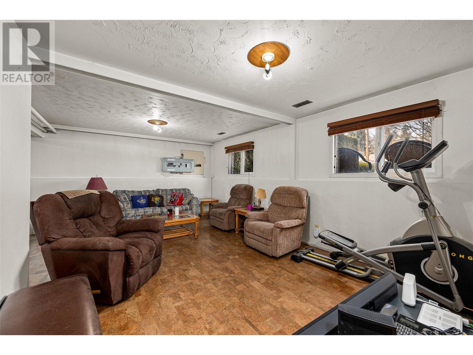  4553 McClure Road, Kelowna
