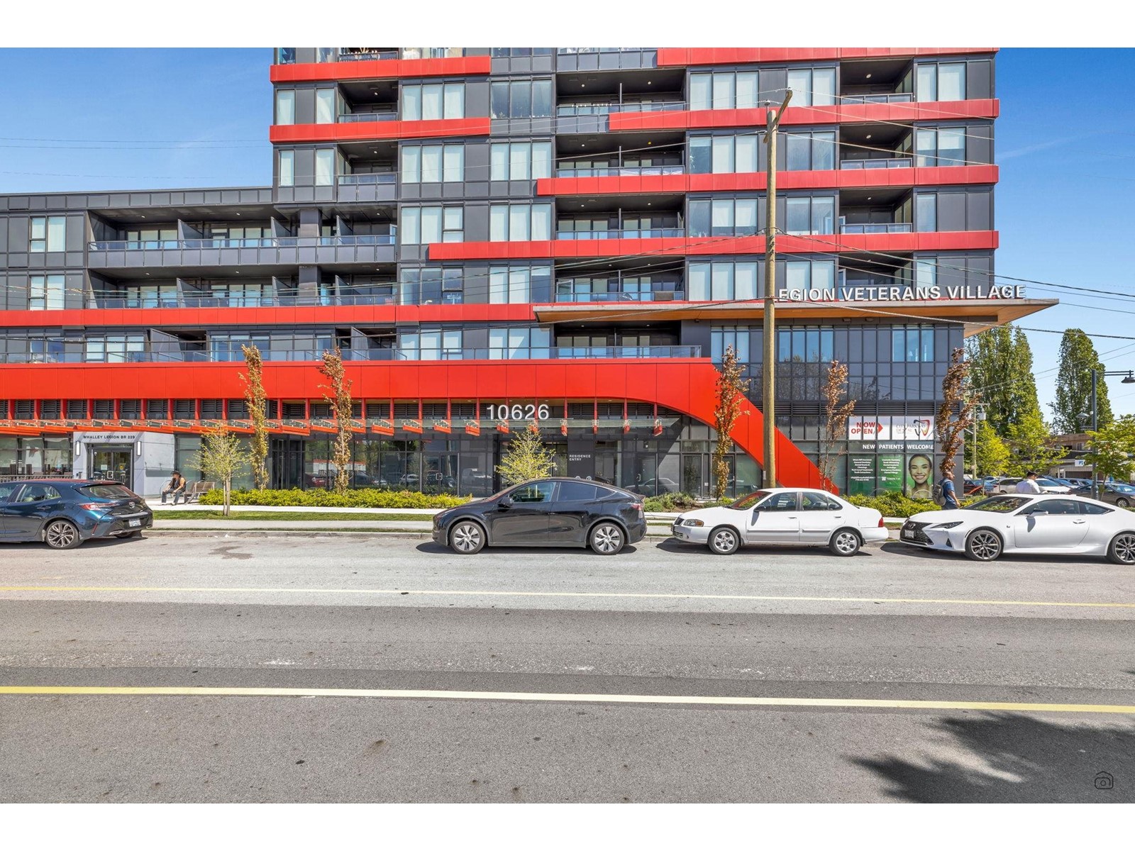 Photo 3 of 1801 10626 City Parkway, Surrey BC
