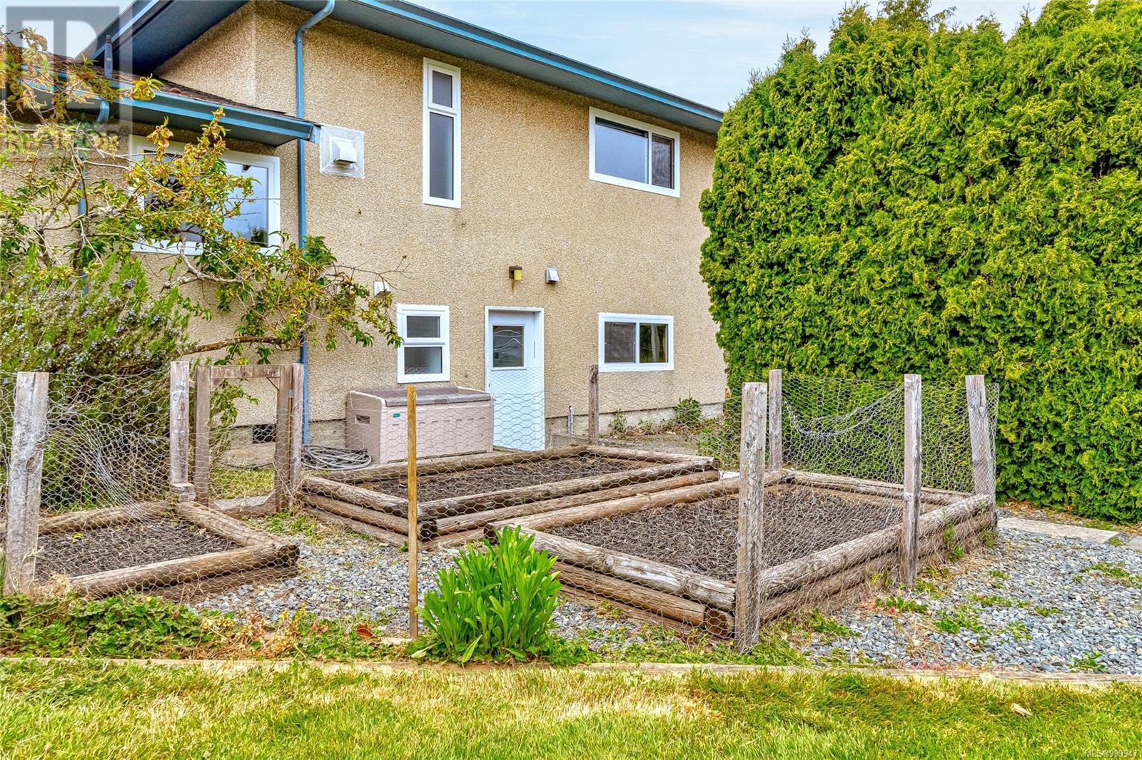  3931 Ansell Road, Saanich