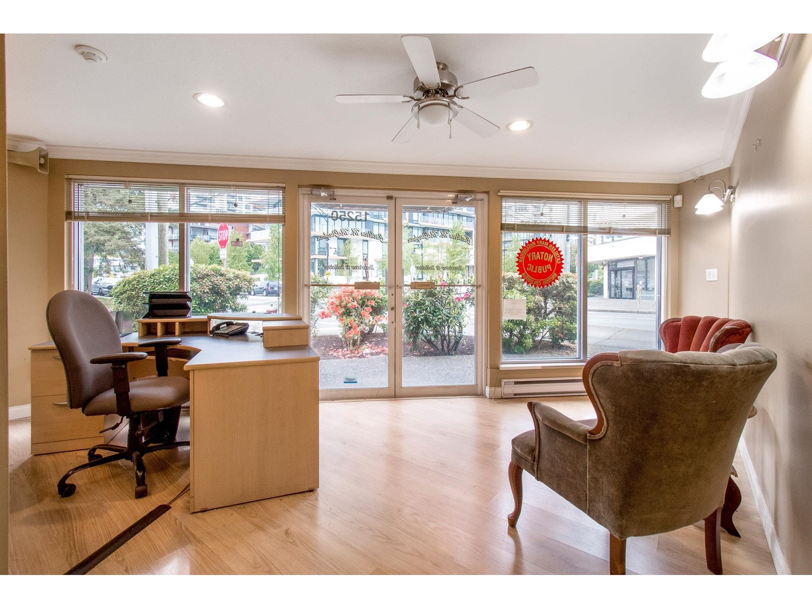 Photo 2 of 15250 Thrift Avenue, White Rock BC