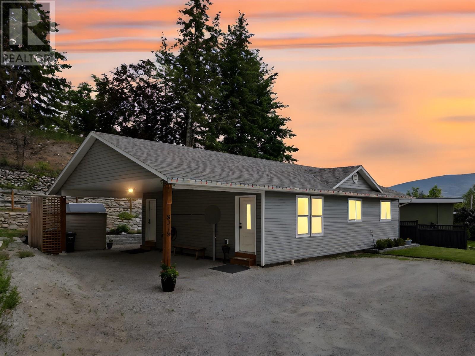8318 Prairie Valley Road, Summerland