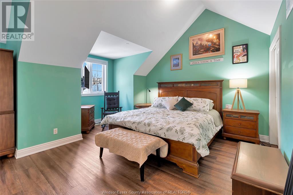 Photo 3 of 233 Crystal Bay Drive, Amherstburg ON