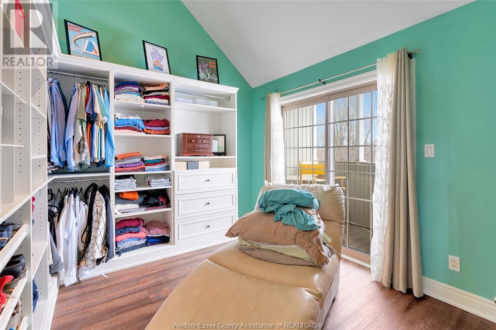 Photo 39 of 233 Crystal Bay Drive, Amherstburg ON