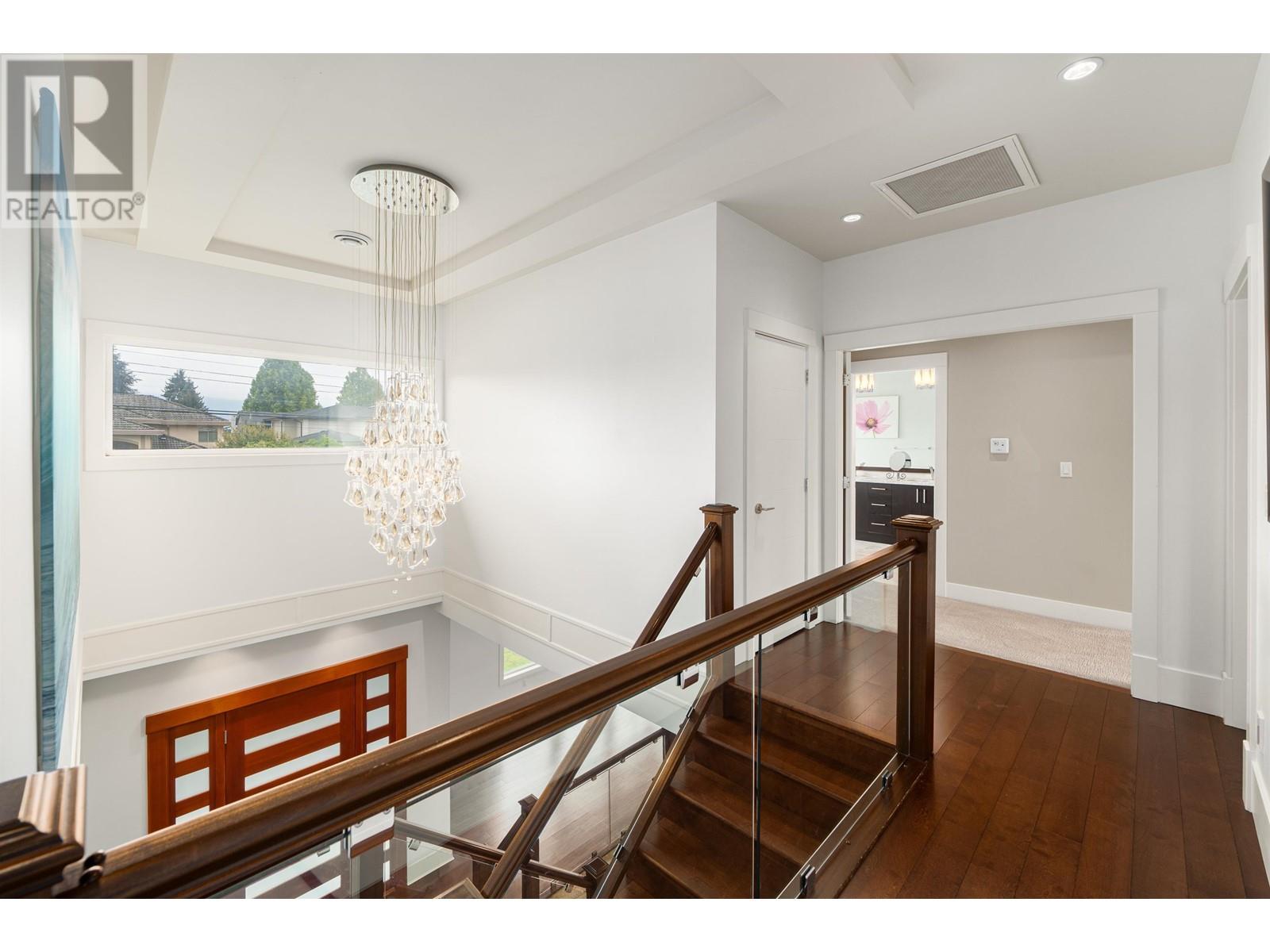 6650 NAPIER STREET, Burnaby real estate listing R3005416