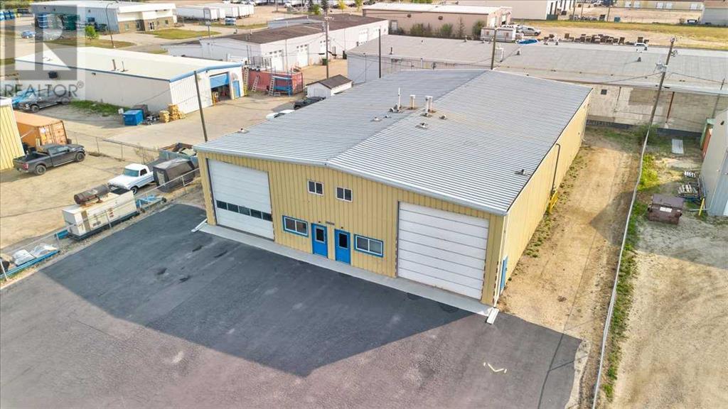 Photo 4 of 9113 111 Street, Grande Prairie AB