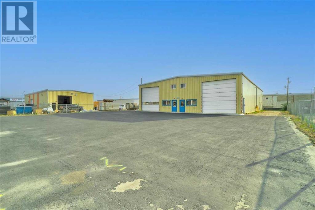Photo 9 of 9113 111 Street, Grande Prairie AB