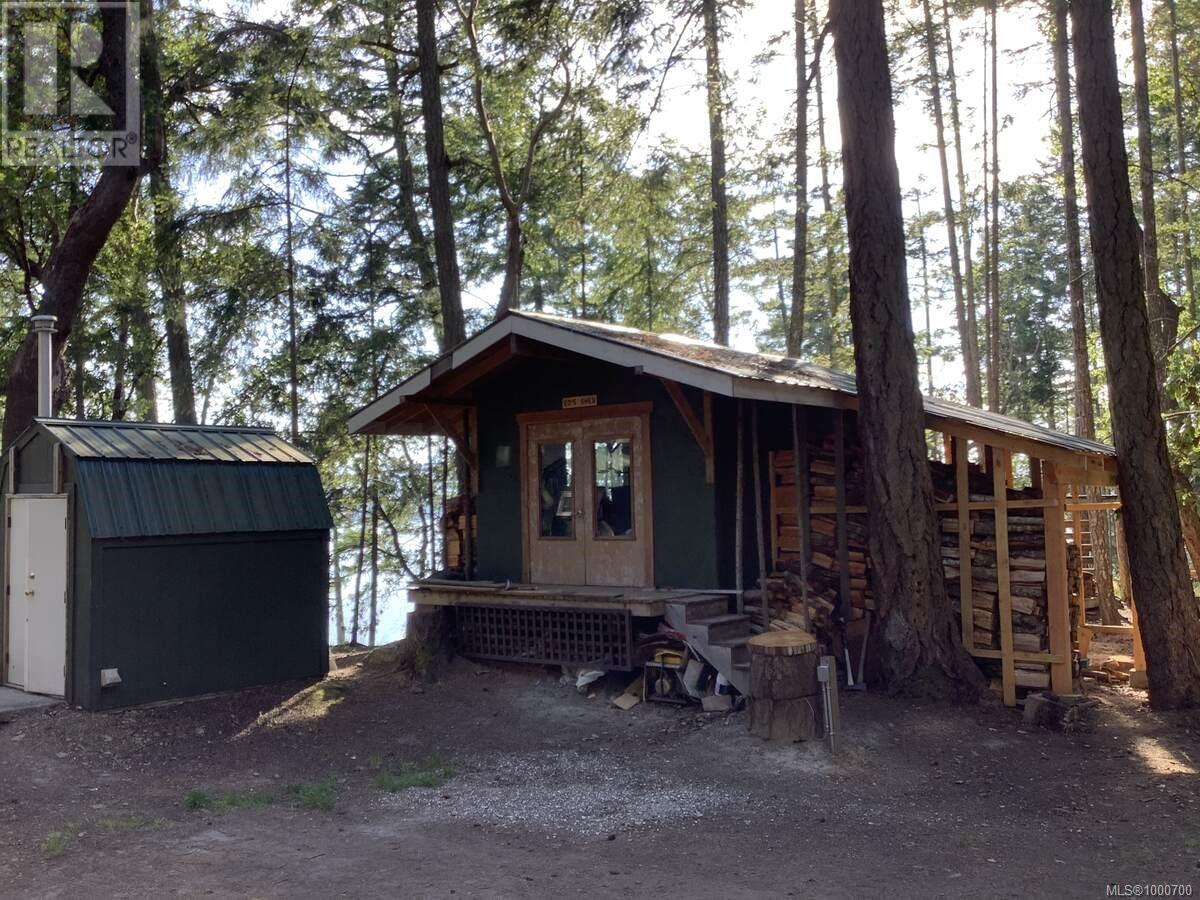 Photo 8 of 631 Flewett Dr, Decourcy Island BC