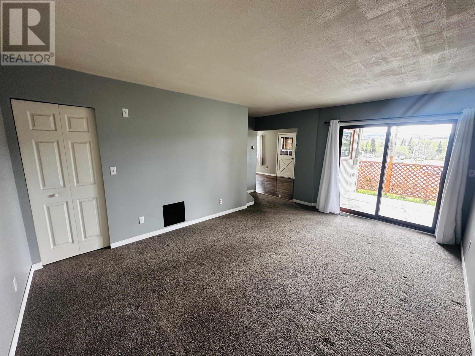 914 TORIKKA DRIVE, Burns Lake