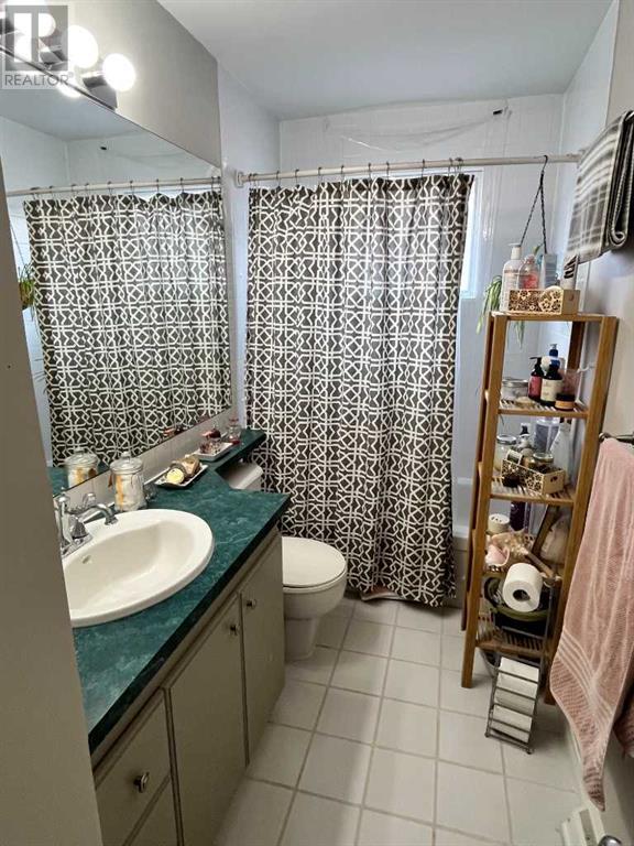 Photo 10 of 5124 42 Avenue, Taber AB