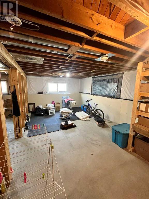 Photo 15 of 5124 42 Avenue, Taber AB