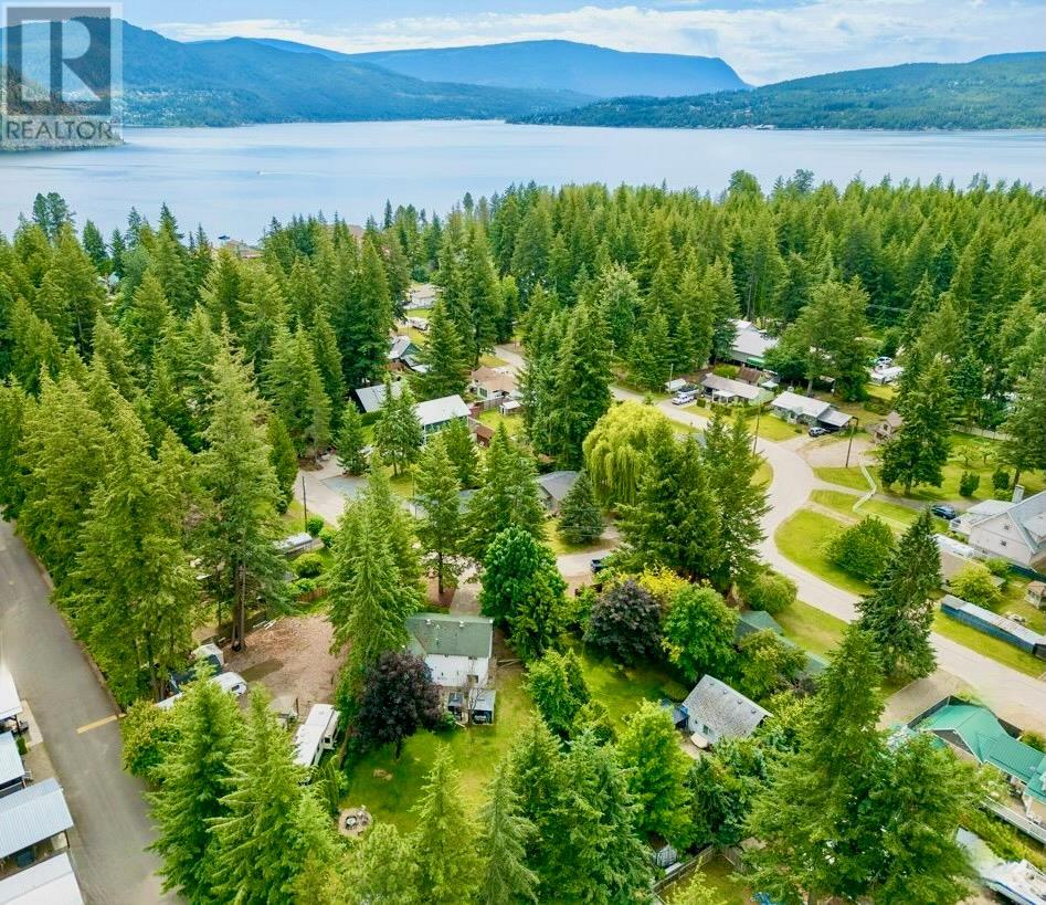  4179 Ashe Crescent, Scotch Creek