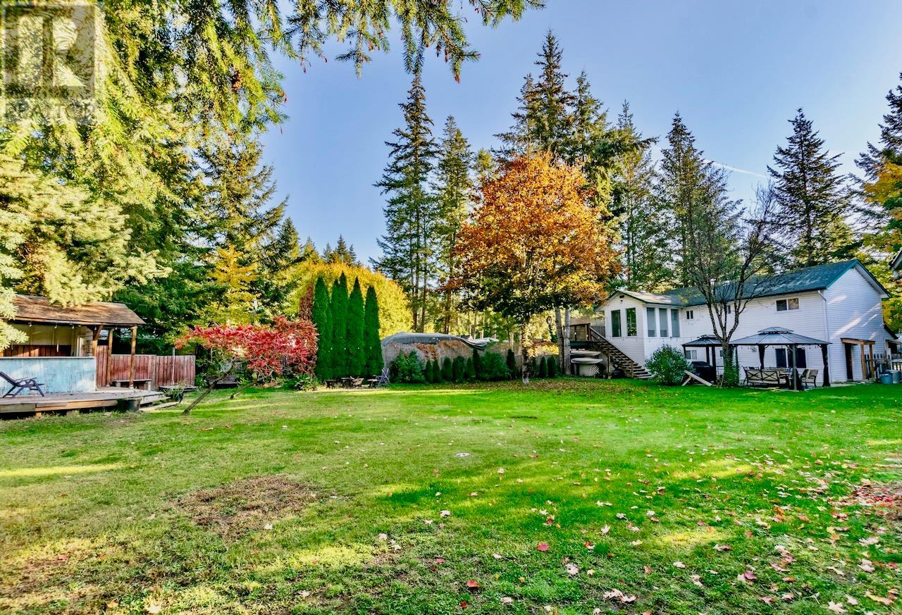  4179 Ashe Crescent, Scotch Creek