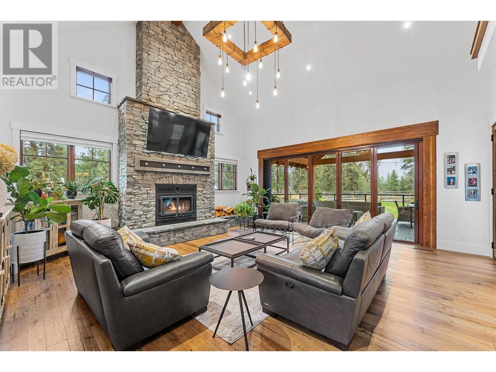 2150 Saucier Road, Kelowna