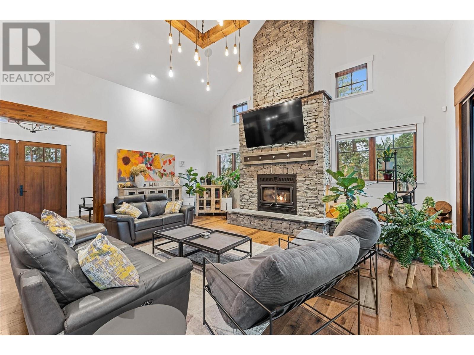 2150 Saucier Road, Kelowna