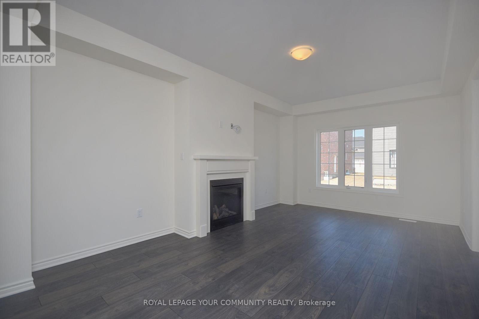 Photo 22 of 244 Mckenzie Drive, Clearview ON