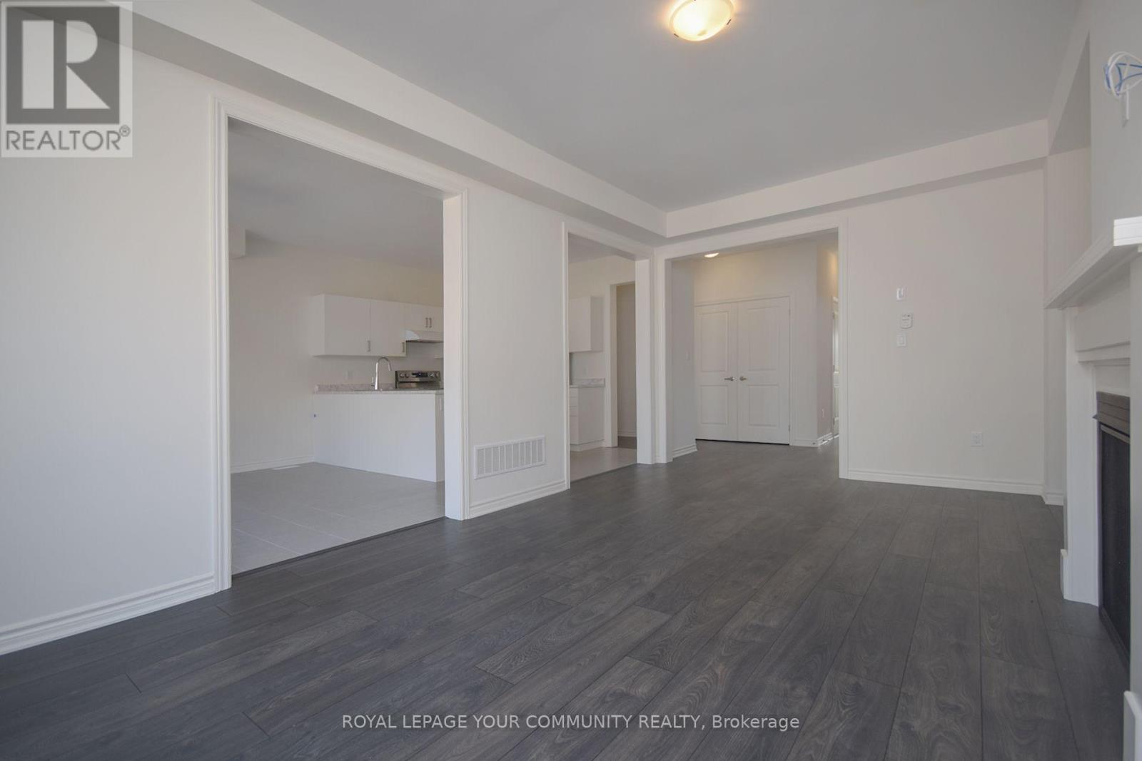 Photo 12 of 244 Mckenzie Drive, Clearview ON
