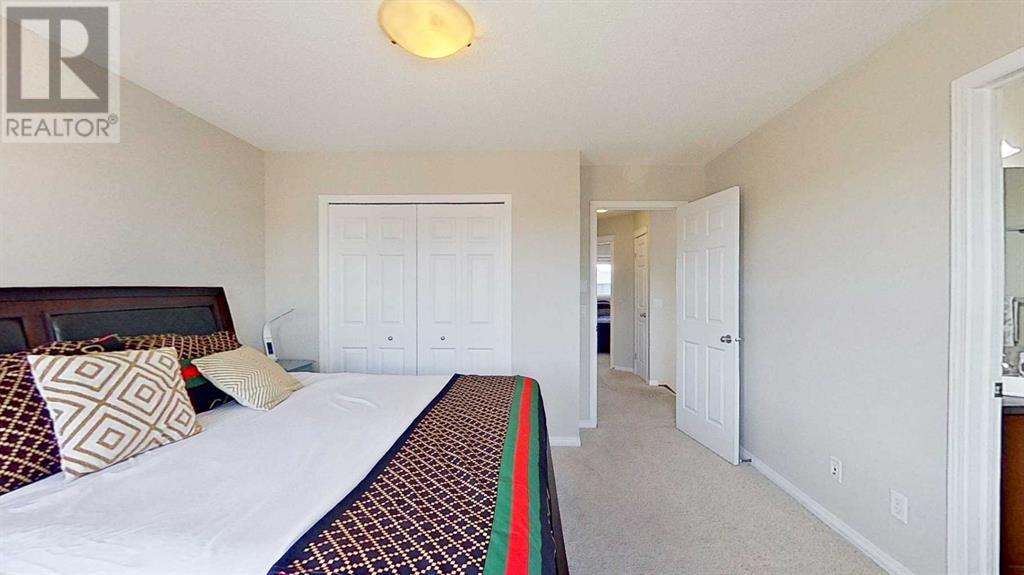 Single Family House for Sale in  Walden Manor SE Walden Calgary 