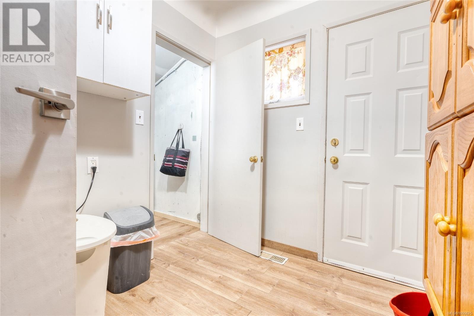 Photo 29 of 3054 Donald St, Saanich BC
