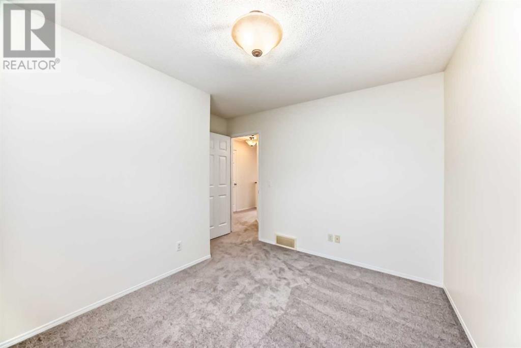 Single Family House for Sale in  Coventry Hills Drive NE Coventry Hills Calgary 