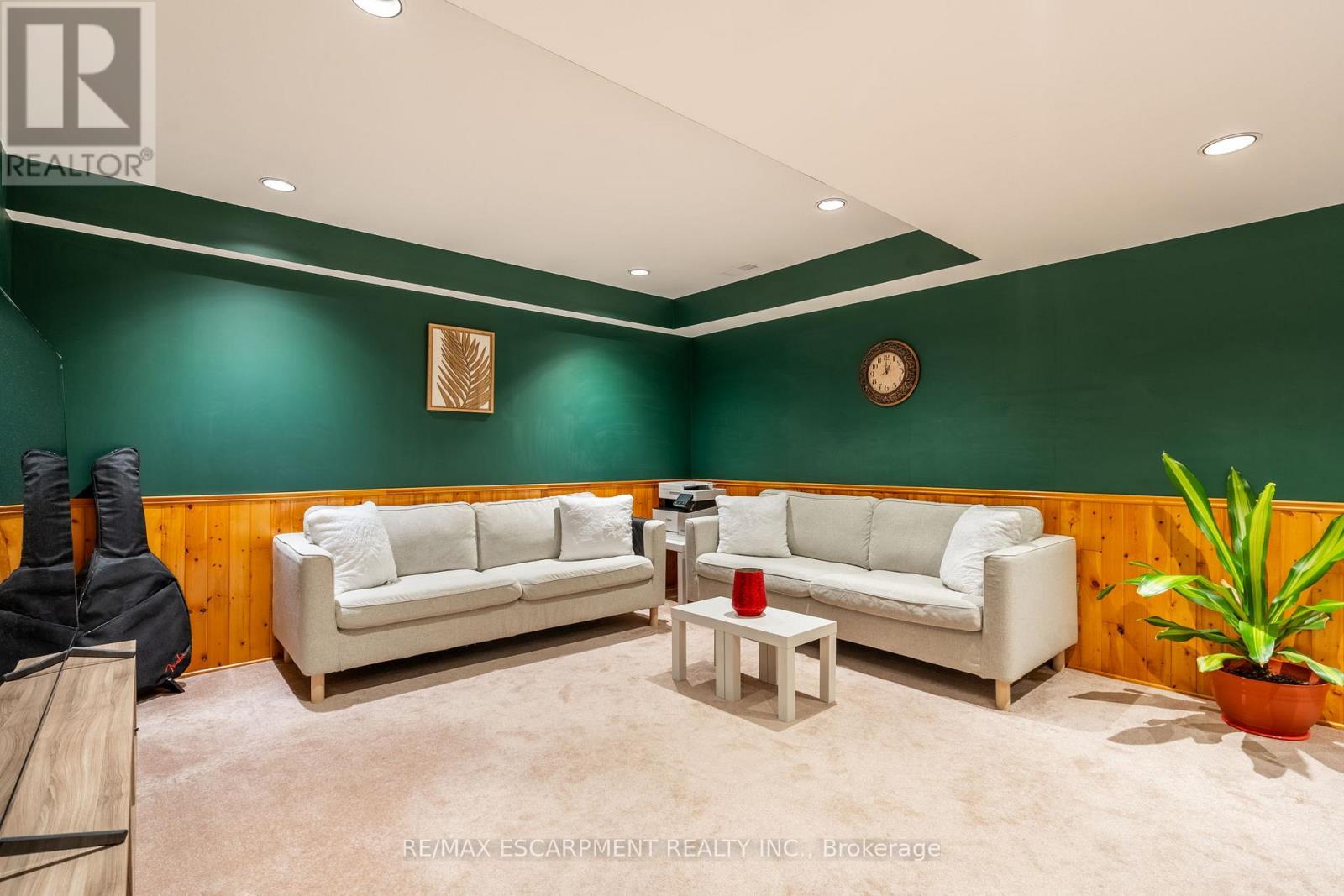 Photo 40 of 85 Royalvista Drive, Hamilton ON
