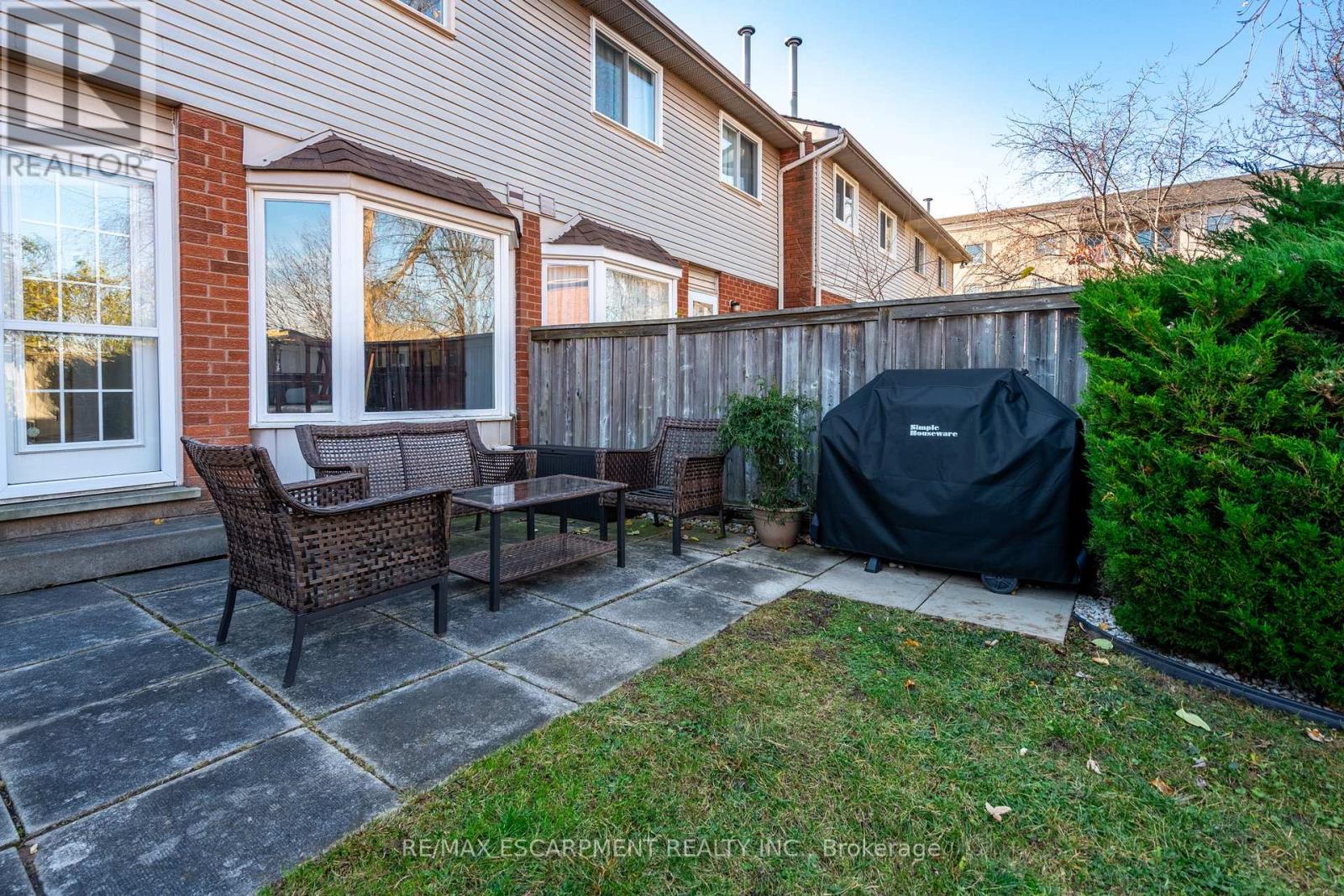 Photo 49 of 85 Royalvista Drive, Hamilton ON