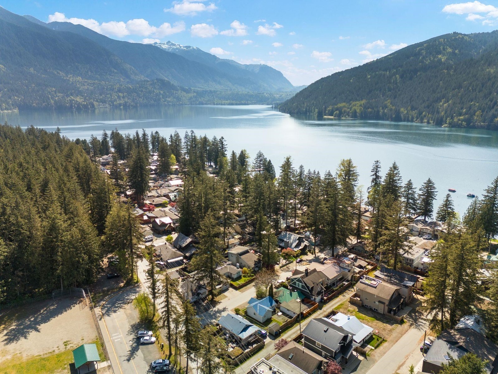 Photo 2 of 363 Pine Street Cultus Lake North, Cultus Lake BC