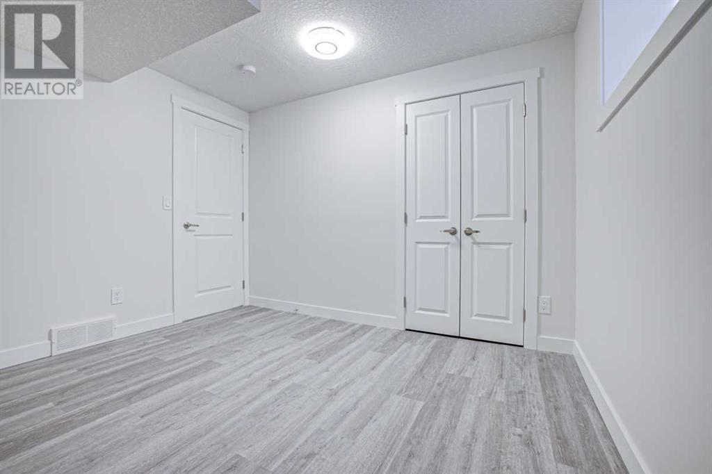 Single Family House Bungalow for Sale in  Edenwold Drive NW Edgemont Calgary 