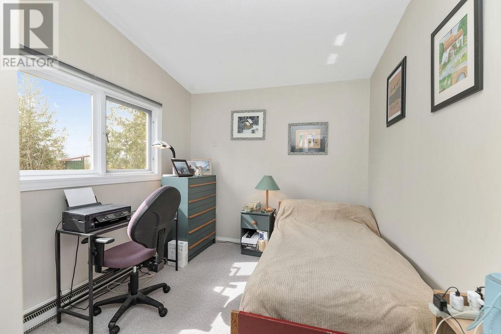 4906 SINCLAIR BAY ROAD, Garden Bay