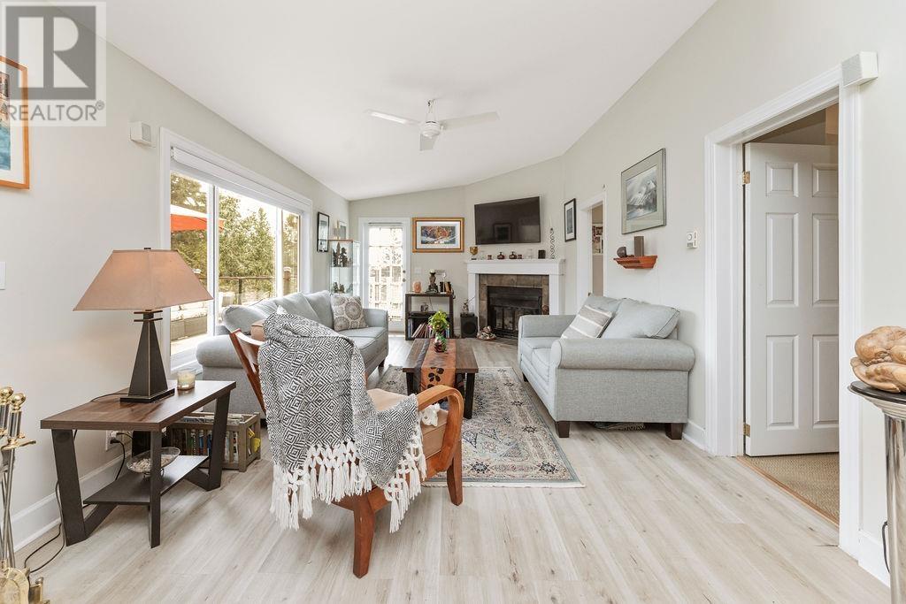 4906 SINCLAIR BAY ROAD, Garden Bay