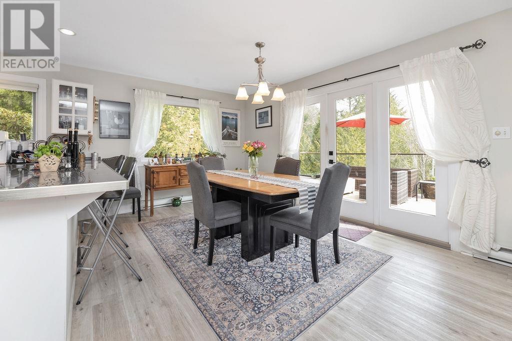 4906 SINCLAIR BAY ROAD, Garden Bay