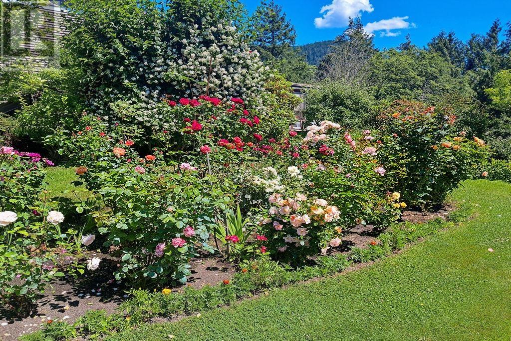4906 SINCLAIR BAY ROAD, Garden Bay