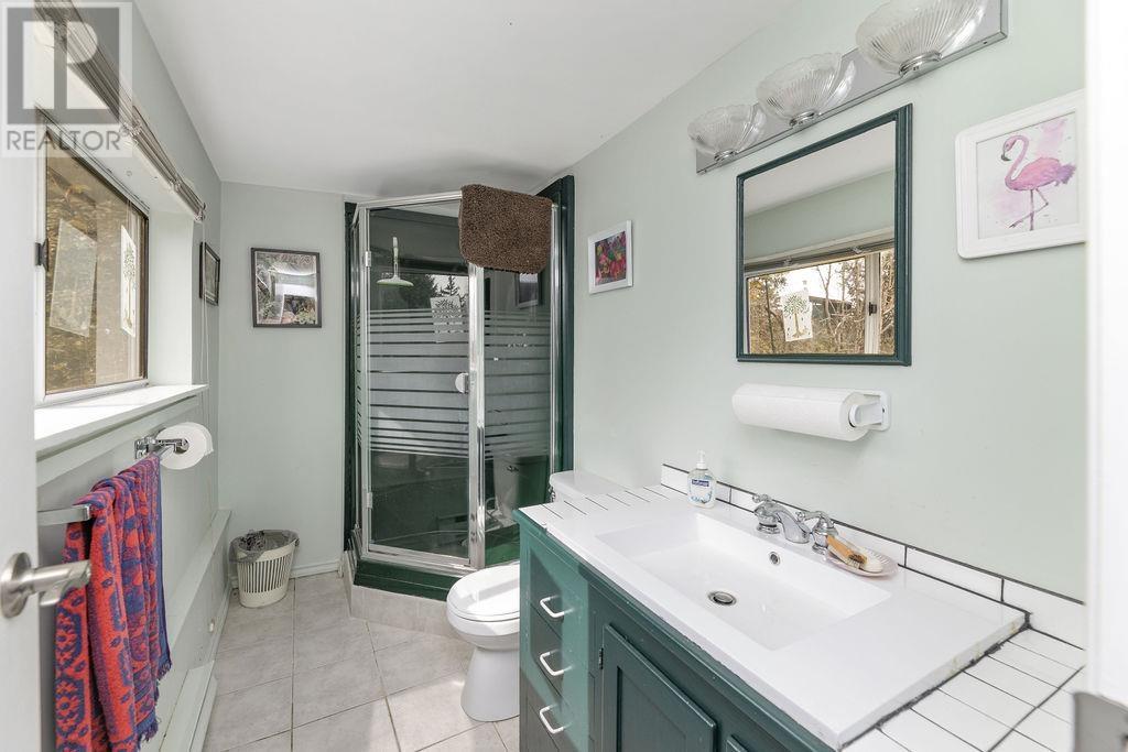 4906 SINCLAIR BAY ROAD, Garden Bay