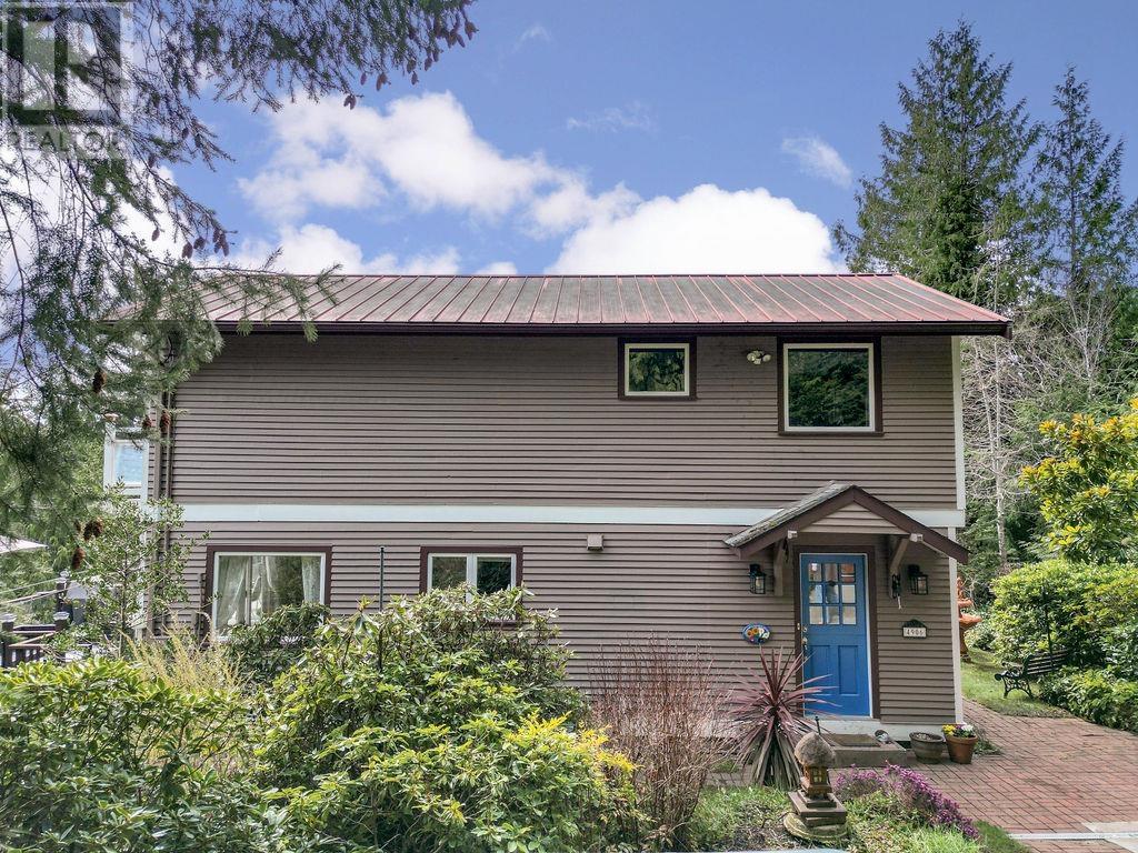 4906 SINCLAIR BAY ROAD, Garden Bay