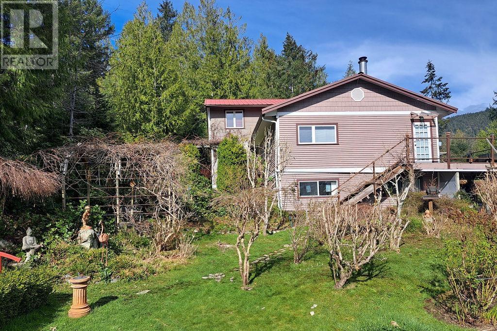 4906 SINCLAIR BAY ROAD, Garden Bay
