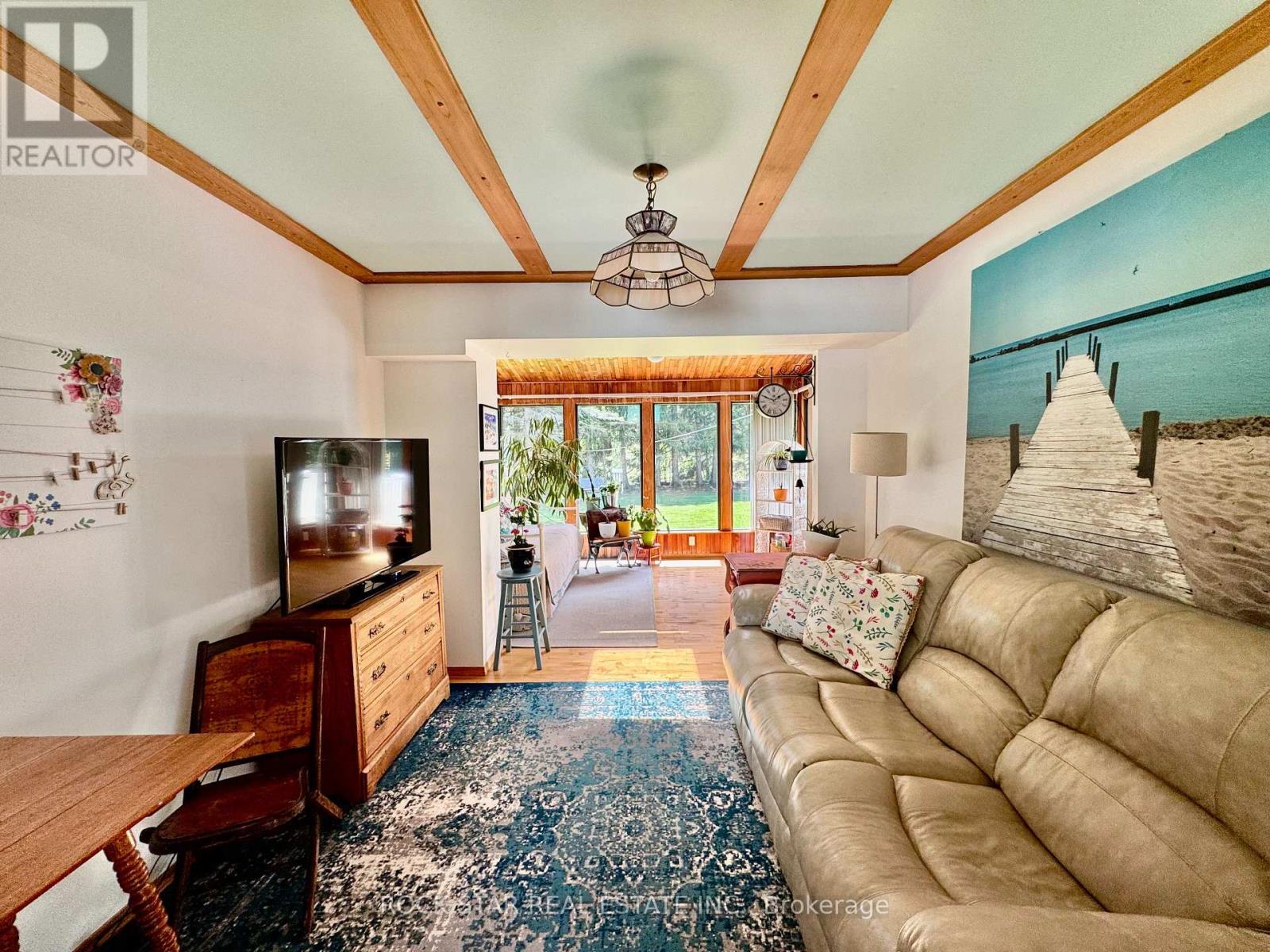 Photo 13 of 8 Pine River Crescent, Mulmur ON