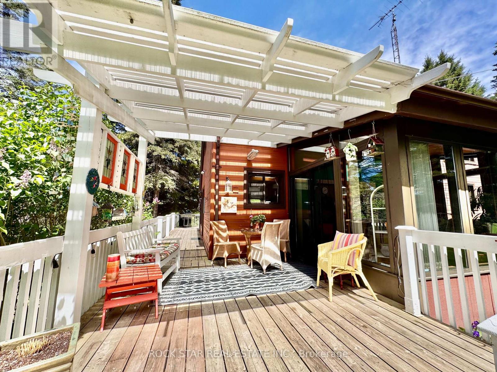 Photo 16 of 8 Pine River Crescent, Mulmur ON