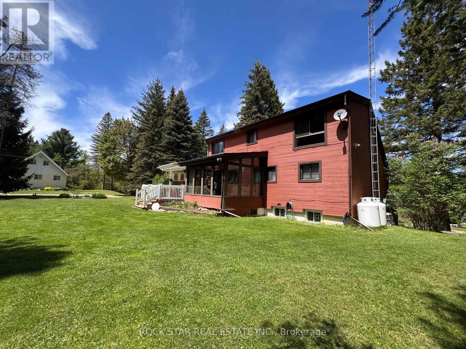 Photo 47 of 8 Pine River Crescent, Mulmur ON