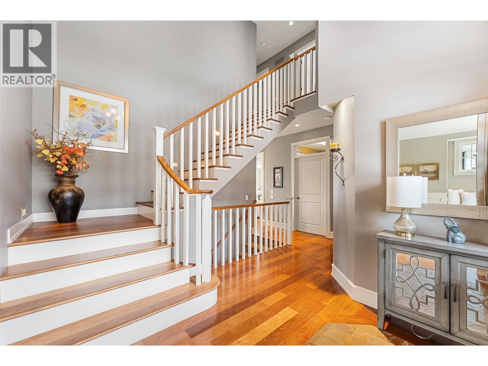  427 Long Ridge Drive, Kelowna