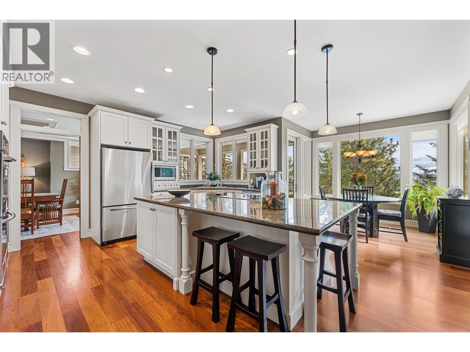  427 Long Ridge Drive, Kelowna