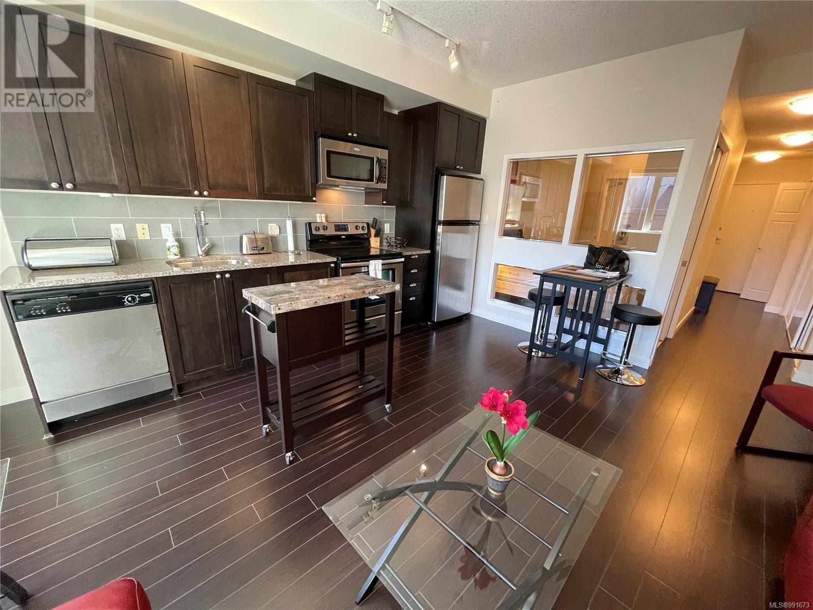 312 99 Chapel St, Nanaimo real estate listing 991673