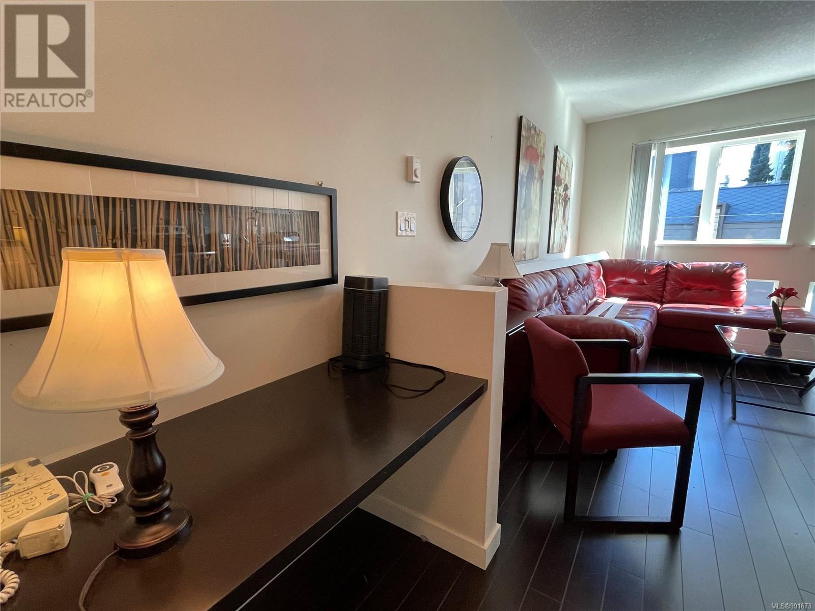 312 99 Chapel St, Nanaimo real estate listing 991673