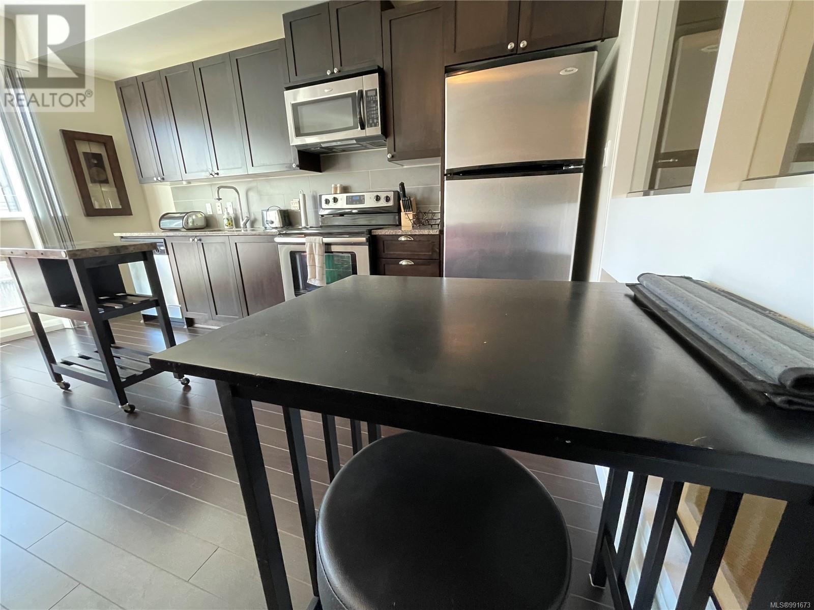 312 99 Chapel St, Nanaimo real estate listing 991673
