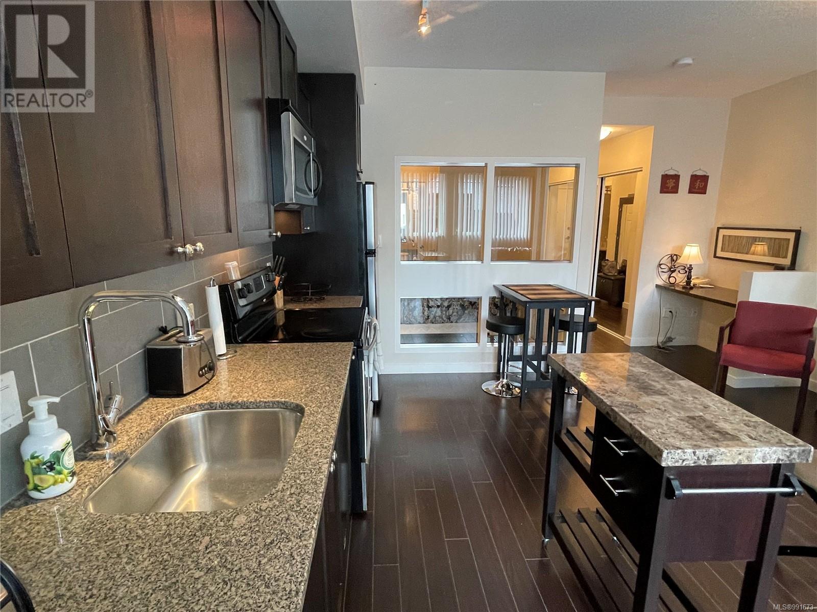 312 99 Chapel St, Nanaimo real estate listing 991673