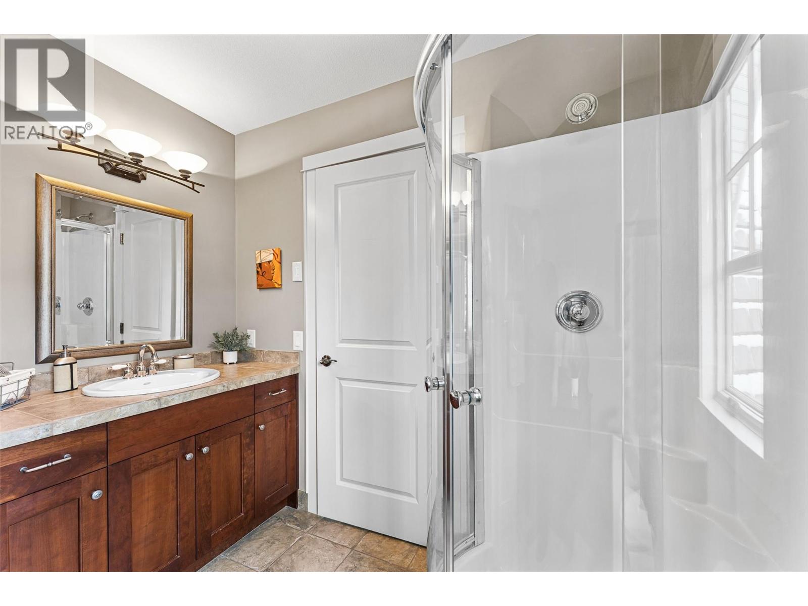  427 Long Ridge Drive, Kelowna