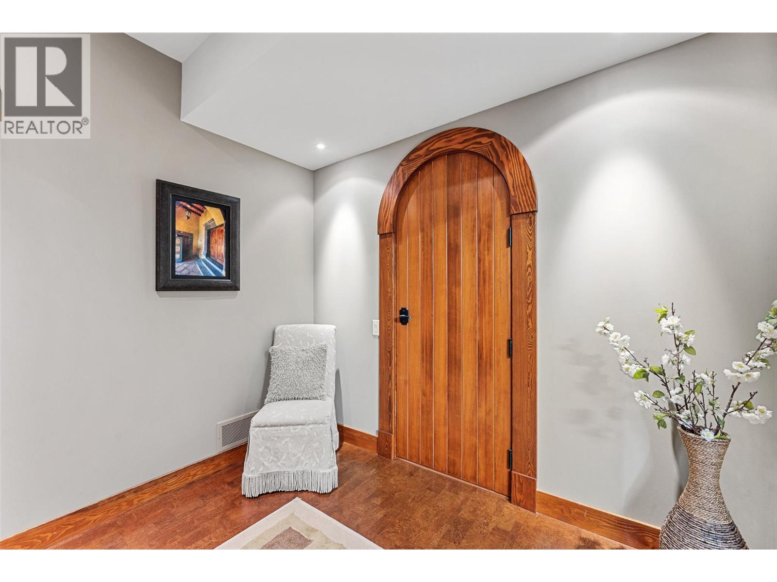  427 Long Ridge Drive, Kelowna