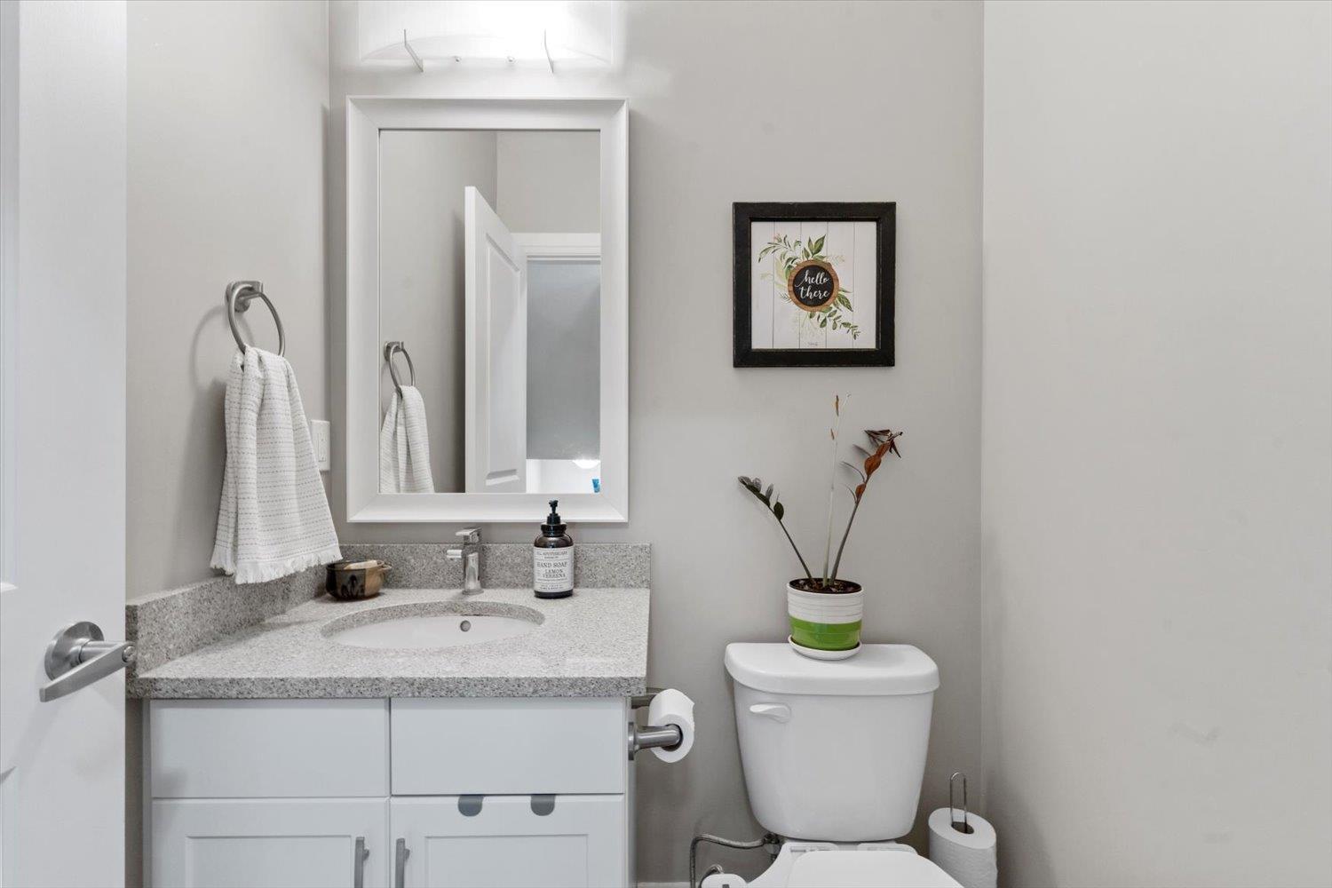 Photo 8 of 5408 Peach Road Garrison Crossing, Chilliwack BC