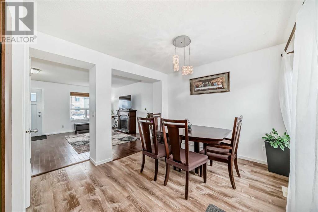Single Family House for Sale in  Saddlemead Road NE Saddle Ridge Calgary 