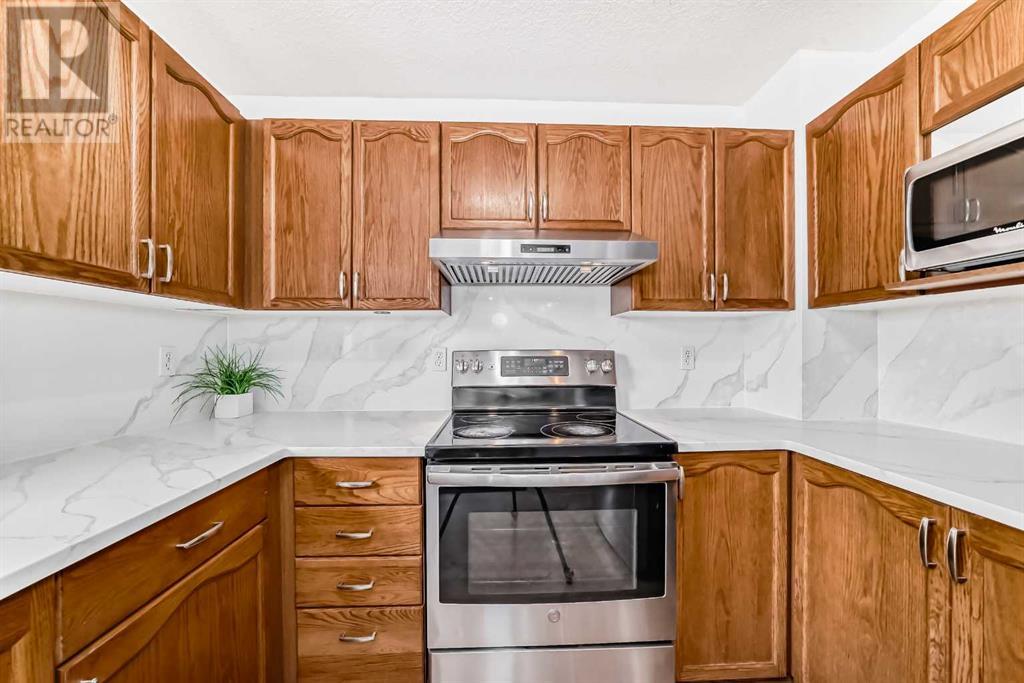 Single Family House for Sale in  Saddlemead Road NE Saddle Ridge Calgary 