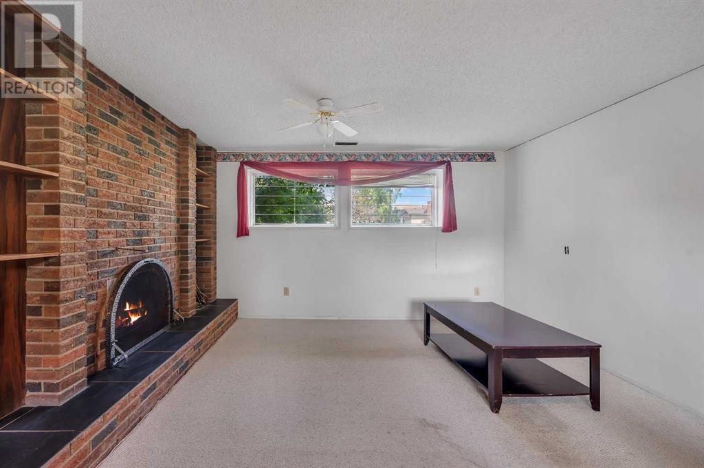 Single Family House Bi-level for Sale in   Avenue NE Whitehorn Calgary 
