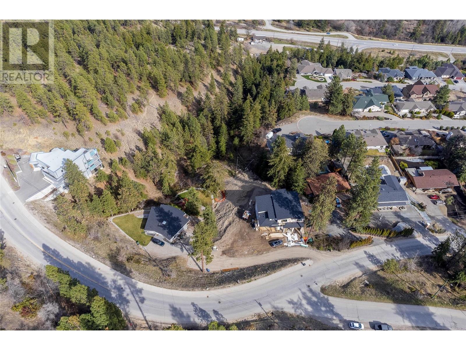  1423 Bear Creek Road, West Kelowna